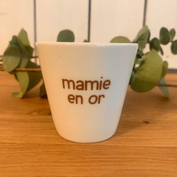 Gobelet mamie en or